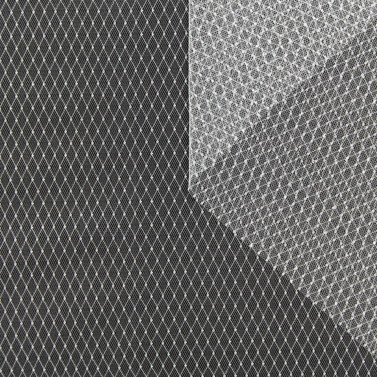 T24J06734 | Tulle Diamant - vue 1