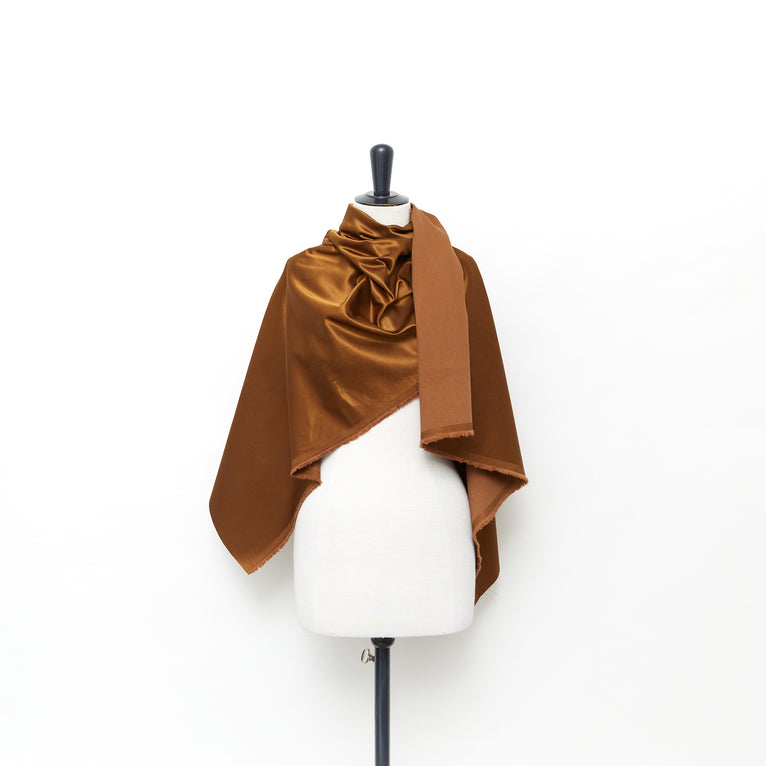 T24K08676 | Satin Liquide - vue 3