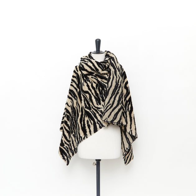 T24K08679 | Tiger Fake Shearling