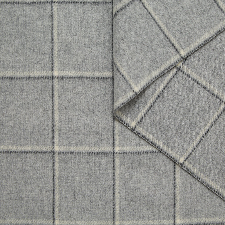 T24M09891 | Drap de Laine Frangé à Carreaux - vue 1