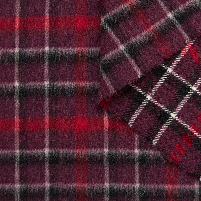 T24M10010 | Splittable Hairy Wool &amp; Llama Tartan - view 3