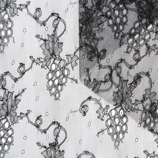T24M10224 | Grape Chantilly Lace