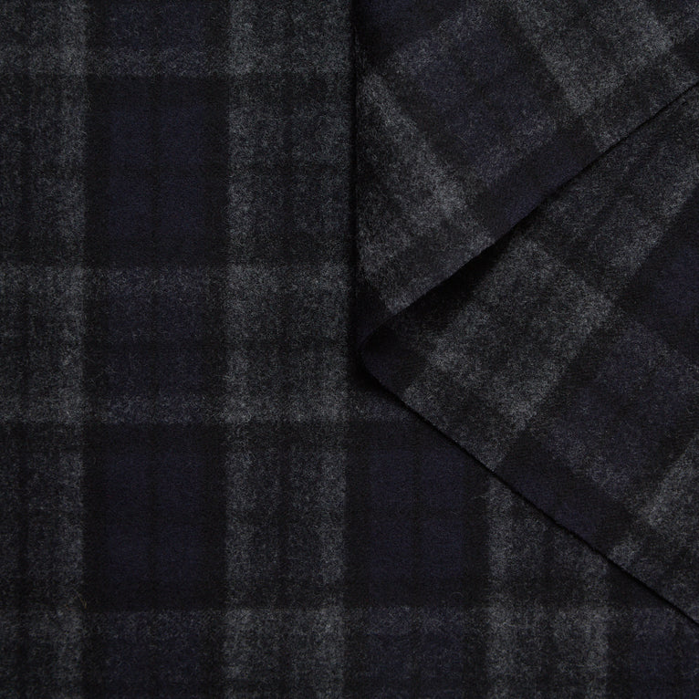 T24M10256 | Splittable Checked Flannel - view 1