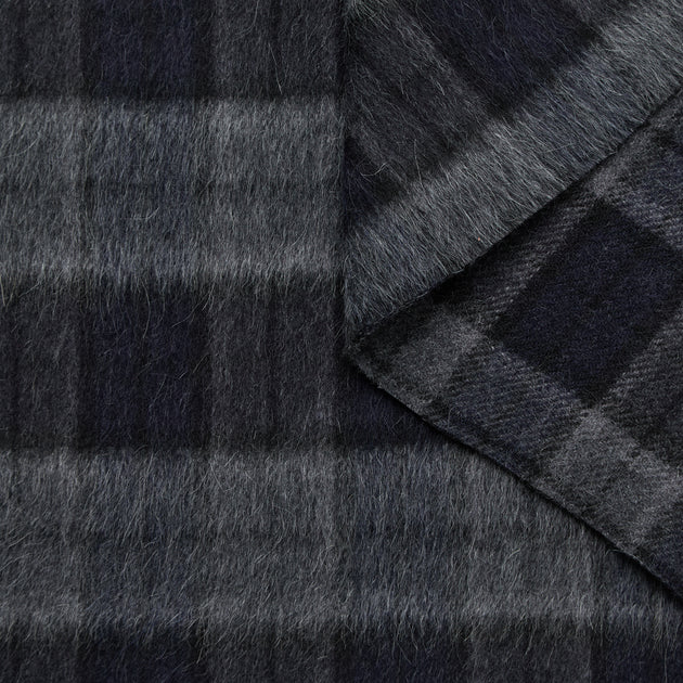 T24M10258 | Splittable Hairy Wool & Llama Tartan