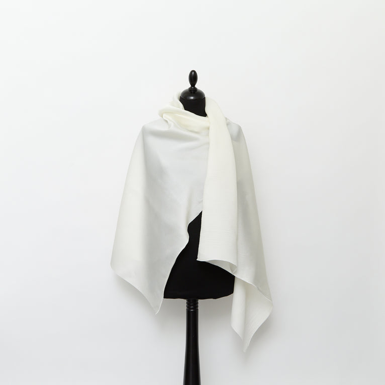 T24M10319 | Ready to dye Hammered Silk Satin GOTS - view 2