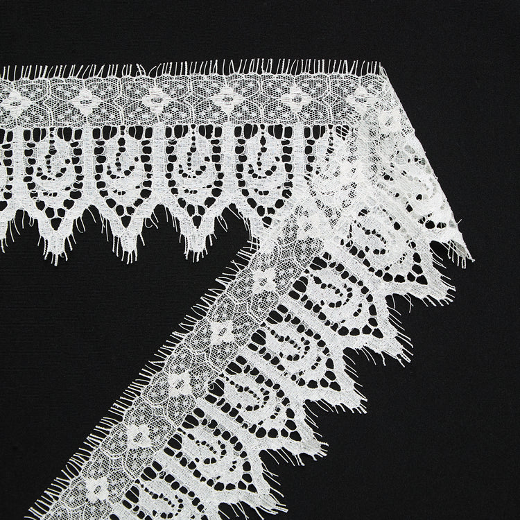 T24M10421 | Silk Floral Chantilly Lace Band 9cm - view 1