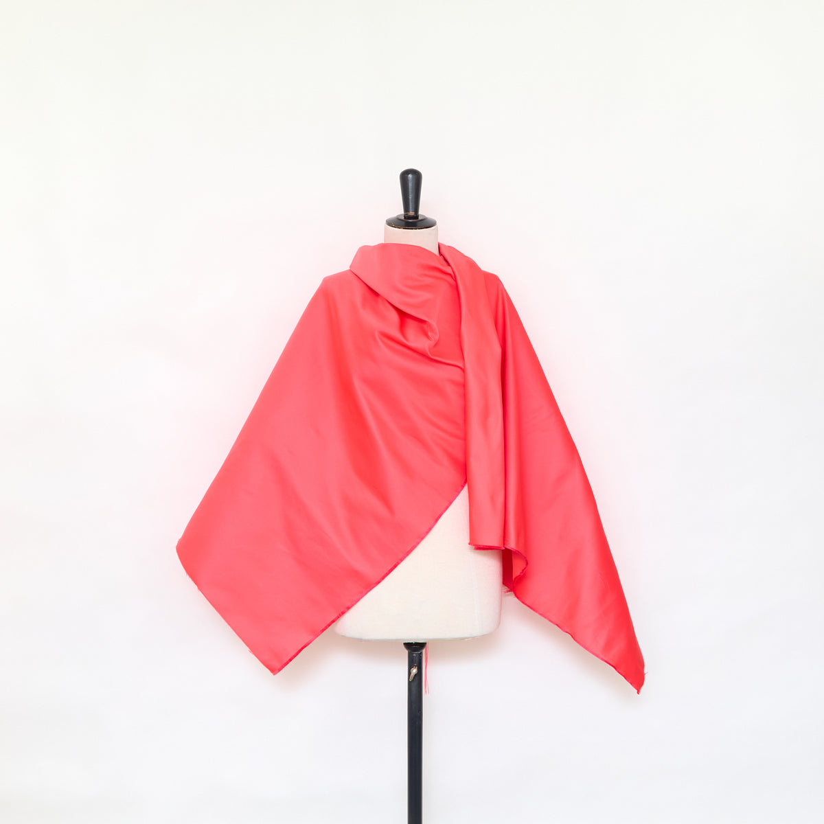 T24P13275 | Satin Duchesse