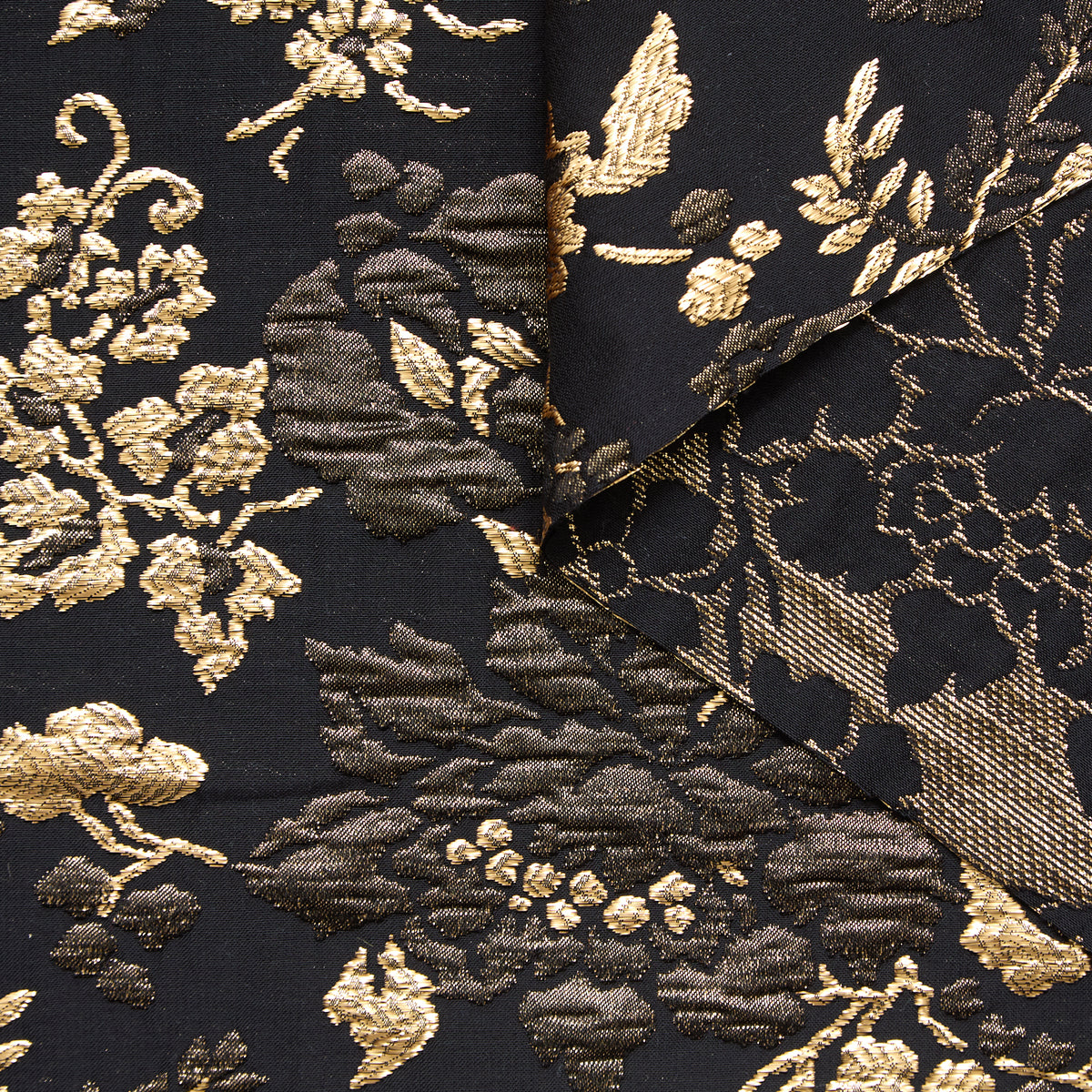 T24P13308 | Jacquard Floral en Coton Métallisé