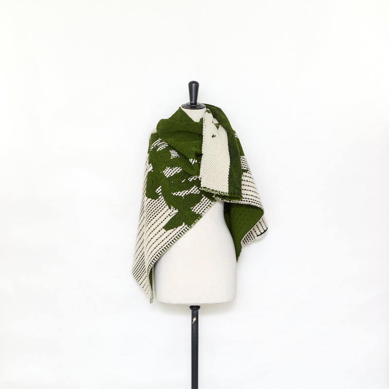 T24P13324 | Jacquard à Oiseaux sur Tweed Moelleux en Laine Vierge et de Soie