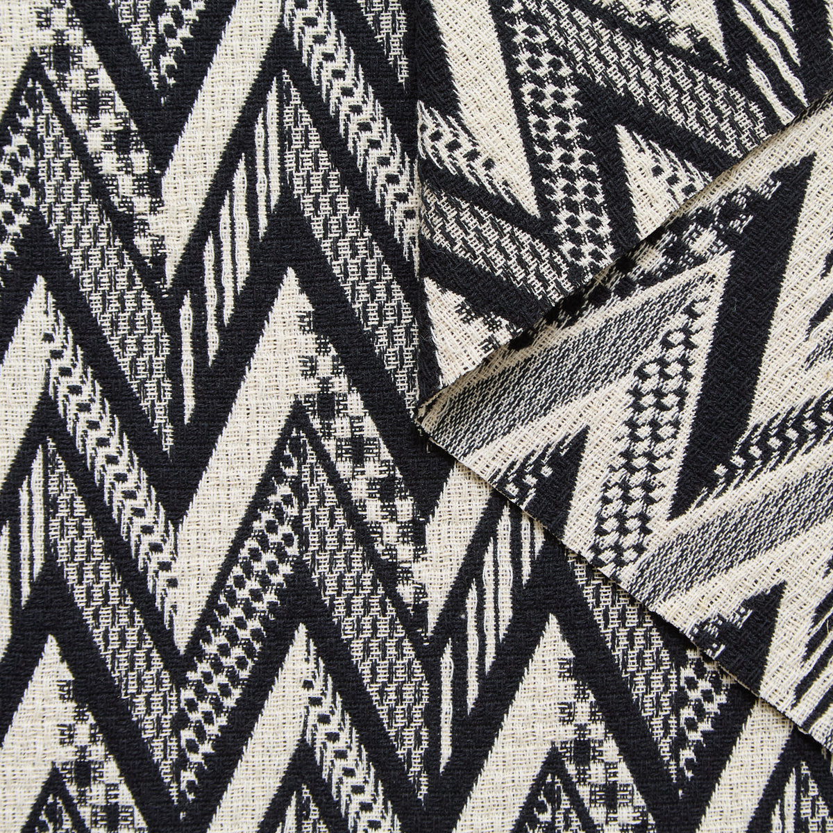 T24P13326 | Jacquard Fantaisie Bicolore à Chevrons en Coton