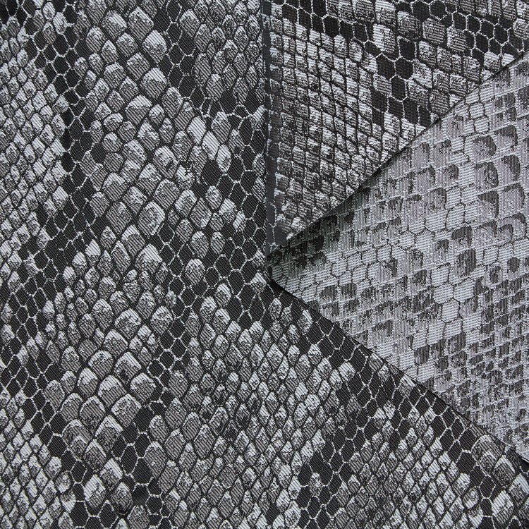 T24P13375 | Jacquard Serpent - vue 1