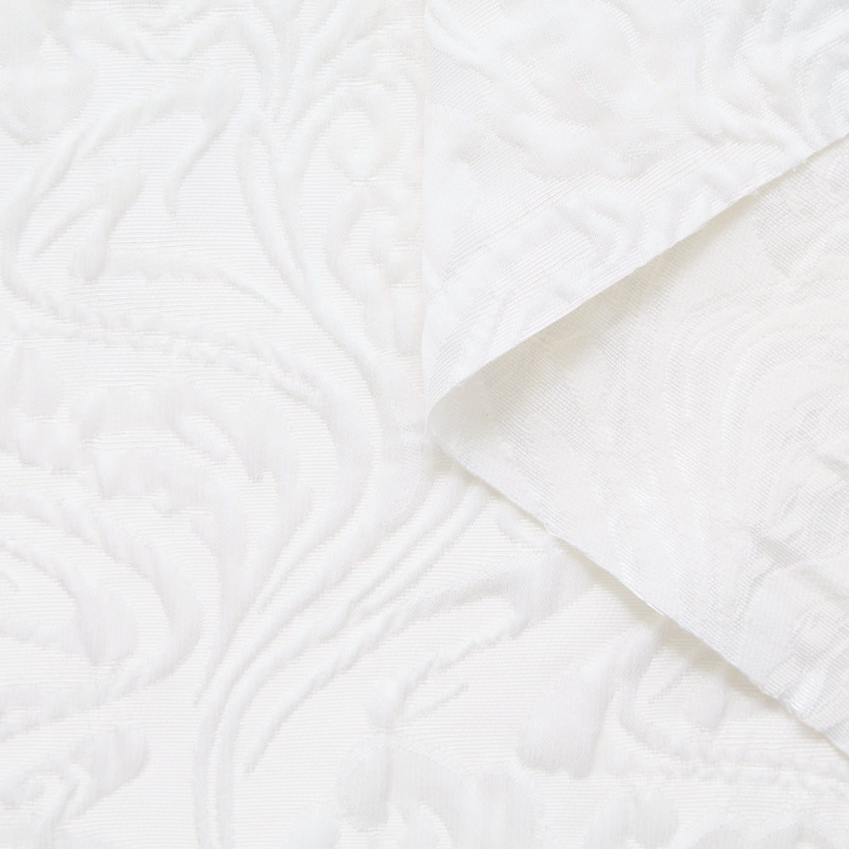 T24P13378 | Jacquard Brillant