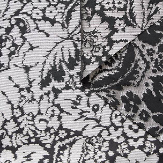 T24P13382 | Floral Damask Placed Jacquard Silk Taffeta