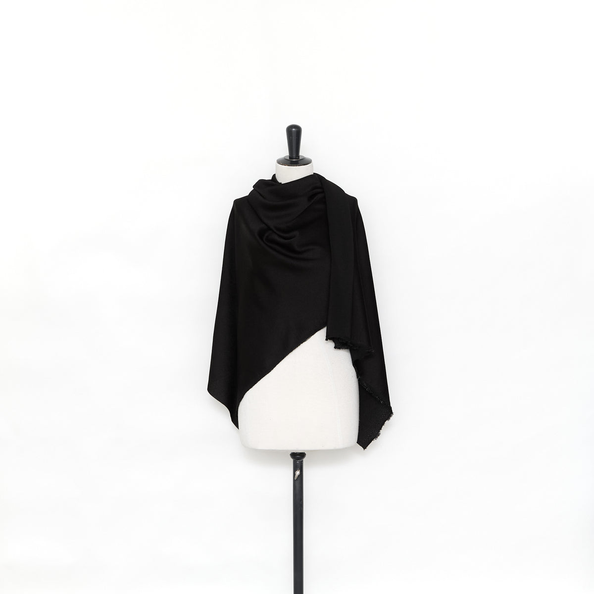 T24P13388 | Satin Martelé