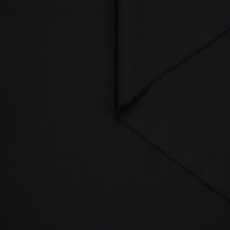 T24Y09577 | Light Wool Suiting - view 1