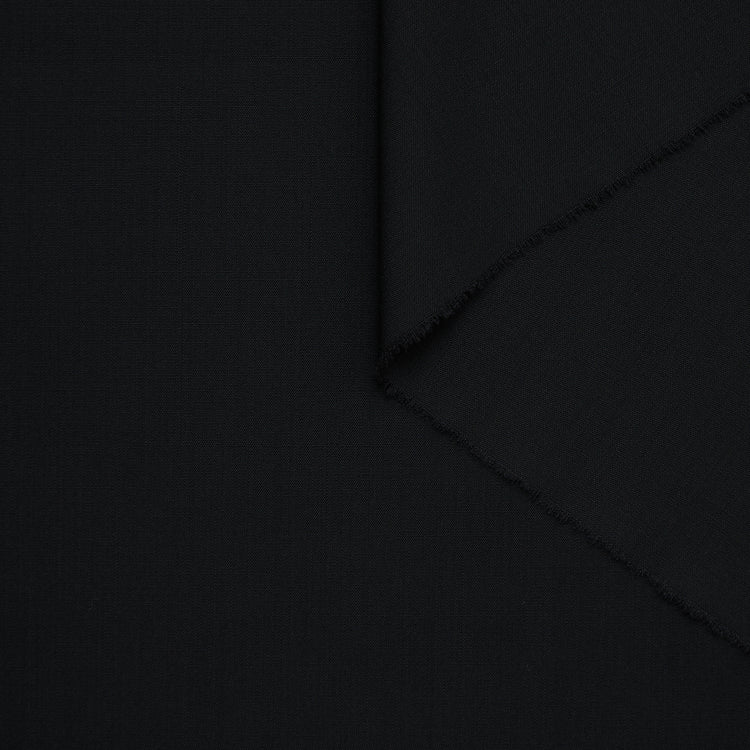 T24Y09577 | Light Wool Suiting - view 1