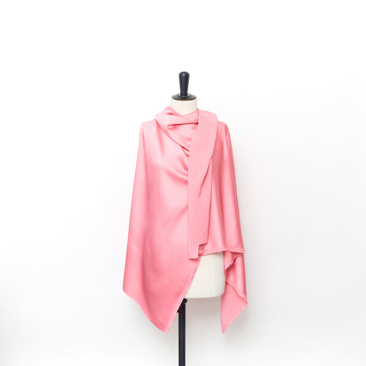 T24Y09609 | Textured Crepe Back Satin - view 2
