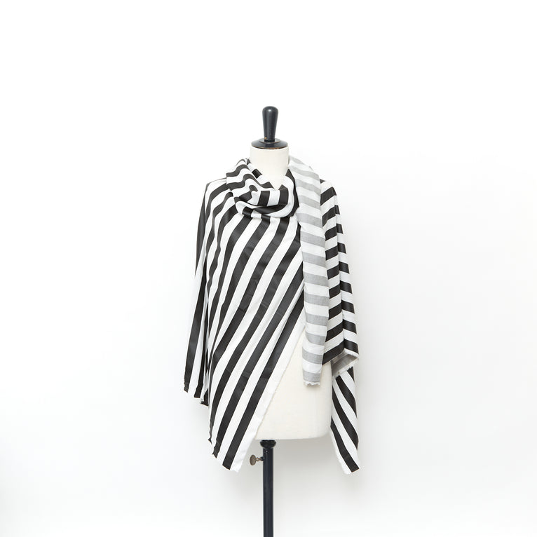 T24Y09615 | Voile à Rayure en Viscose - vue 2
