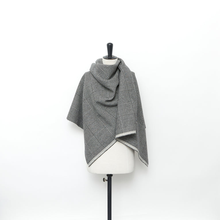 T24Y09634 | Splittable Wool &amp; Cashmere Houndstooth - view 2