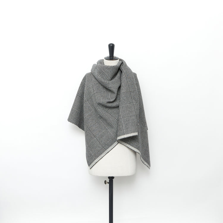 T24Y09634 | Splittable Wool &amp; Cashmere Houndstooth - view 2