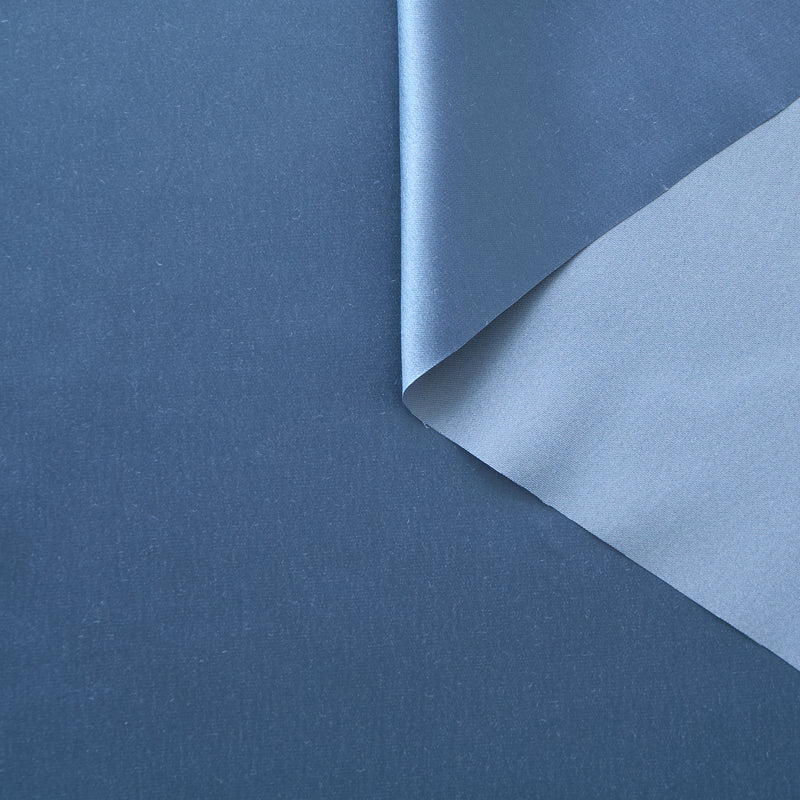 T25A13442 | Liquid Satin