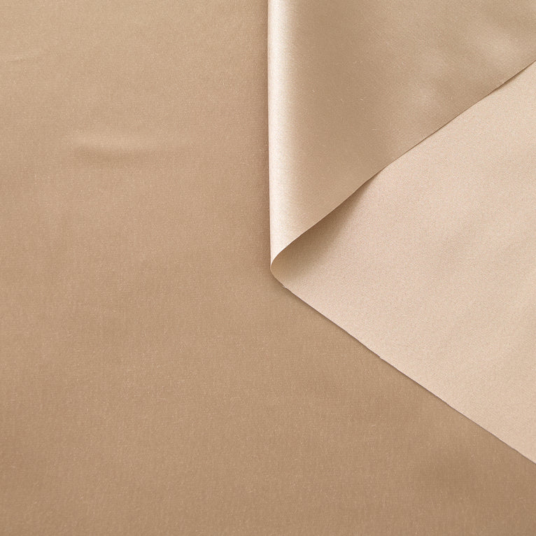 T25A13442 | Satin Liquide - vue 3
