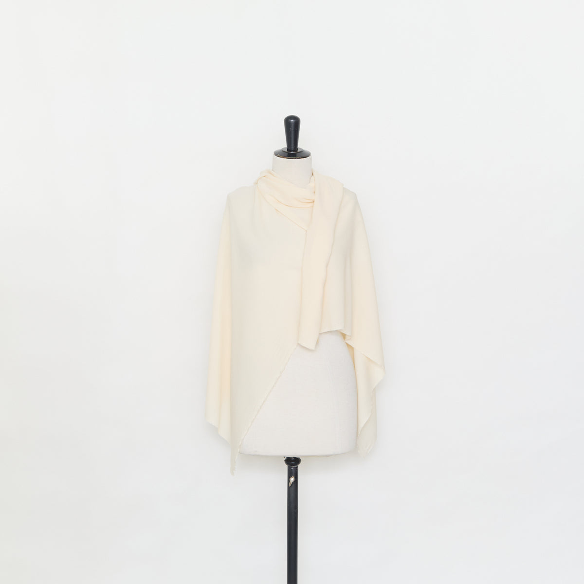 T25A13443 | Georgette de Soie