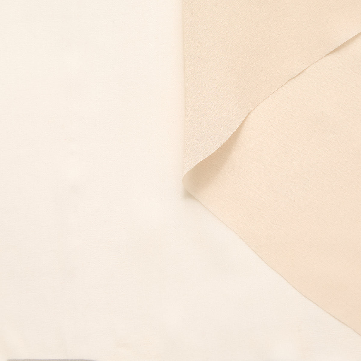 T25A13472 | Georgette de Soie