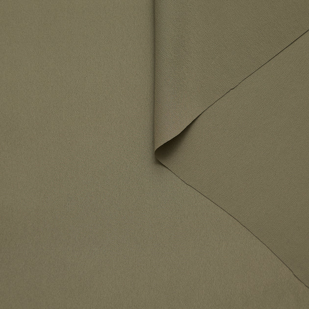 T25A14674 | Acetate & Silk Crepe de Chine