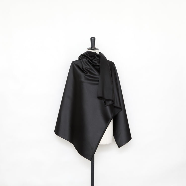 T25B13549 | Technical Satin - view 2