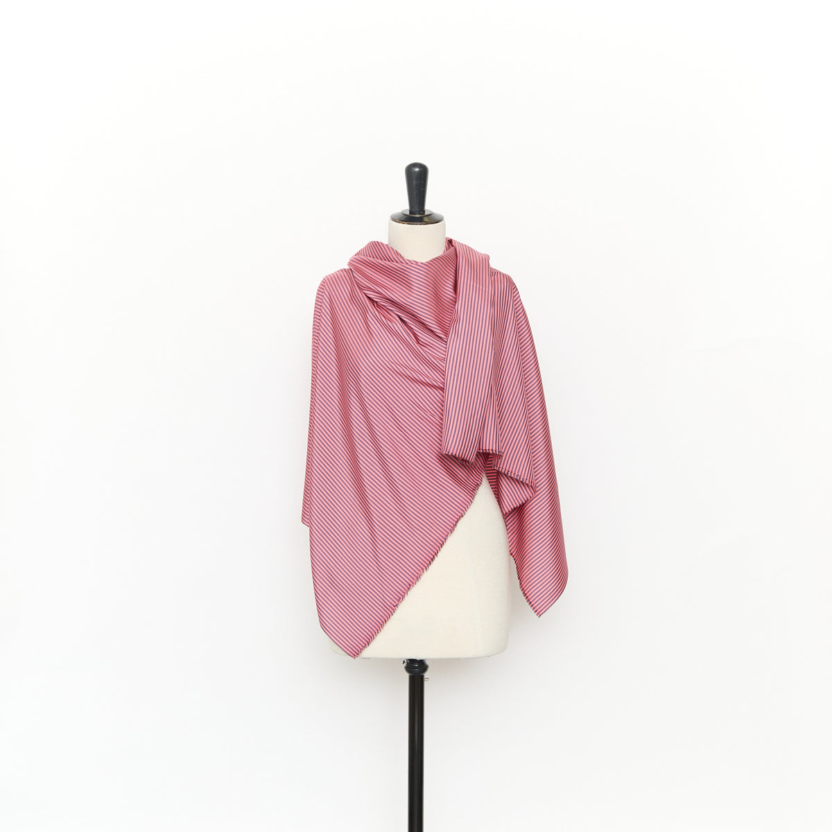 T25B14455 | Popeline à Rayures Bâton en Soie GOTS