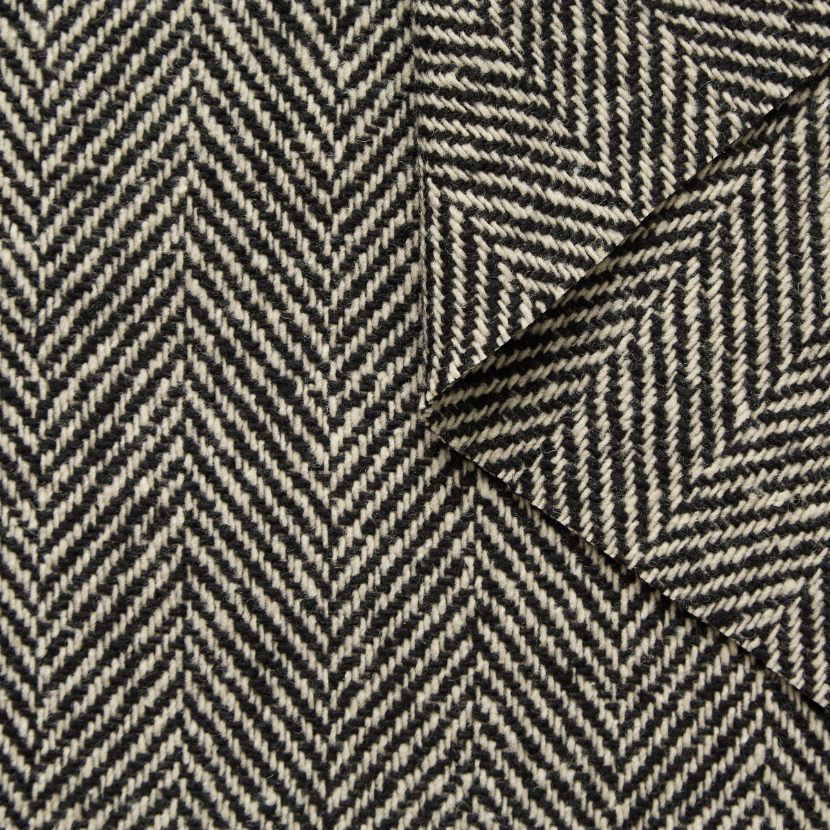 T25B14480 | Tweed à Chevrons en Laine