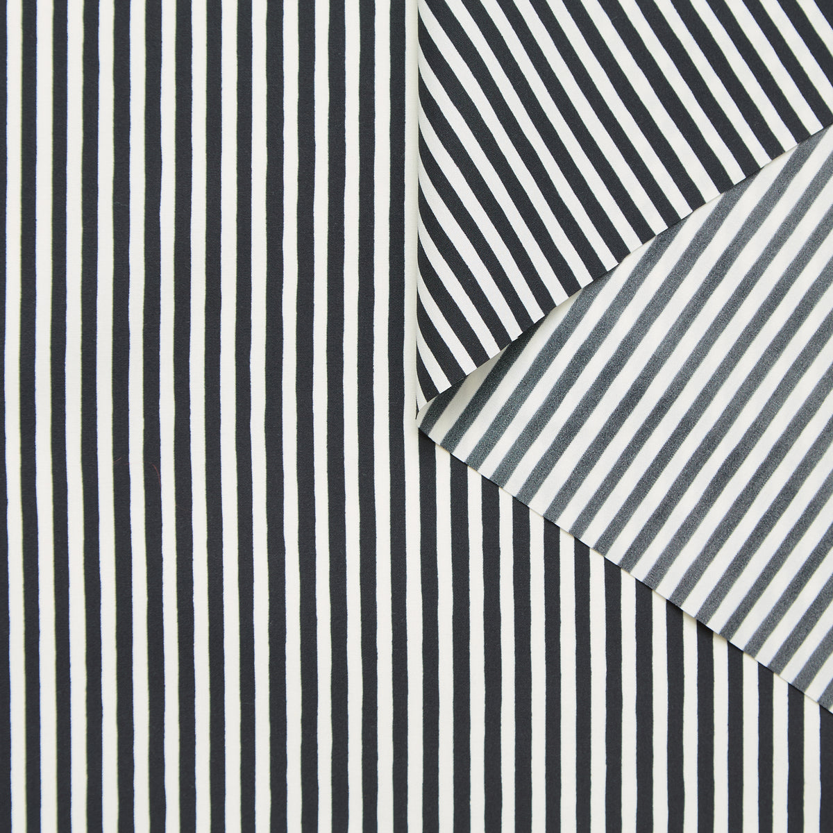 T25B14660 | Popeline à Rayures en Coton et Soie