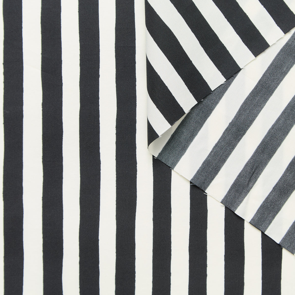 T25B14661 | Popeline à Rayures en Coton et Soie