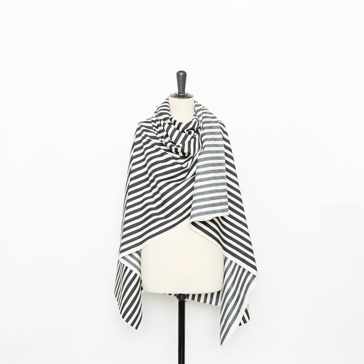 T25B14661 | Popeline à Rayures en Coton et Soie