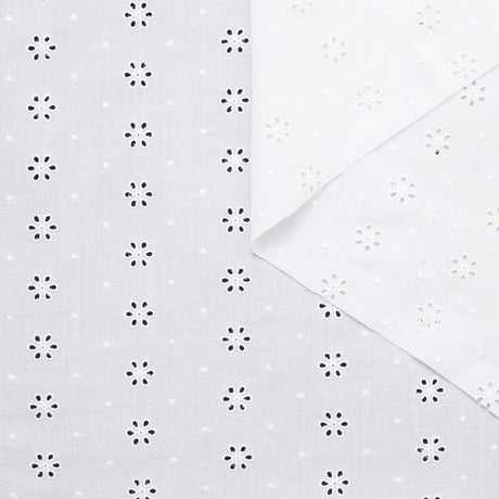 T25G11733 | Broderie Anglaise Florale Sur Voile De Coton