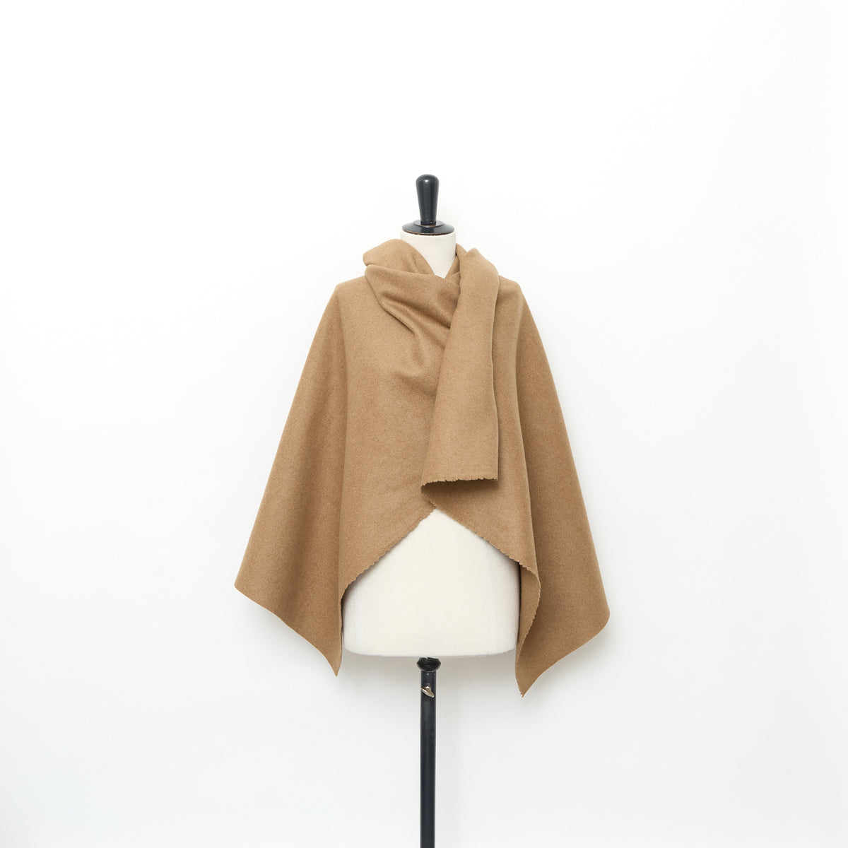 T25M12143 | Splittable Camel Wool Drap