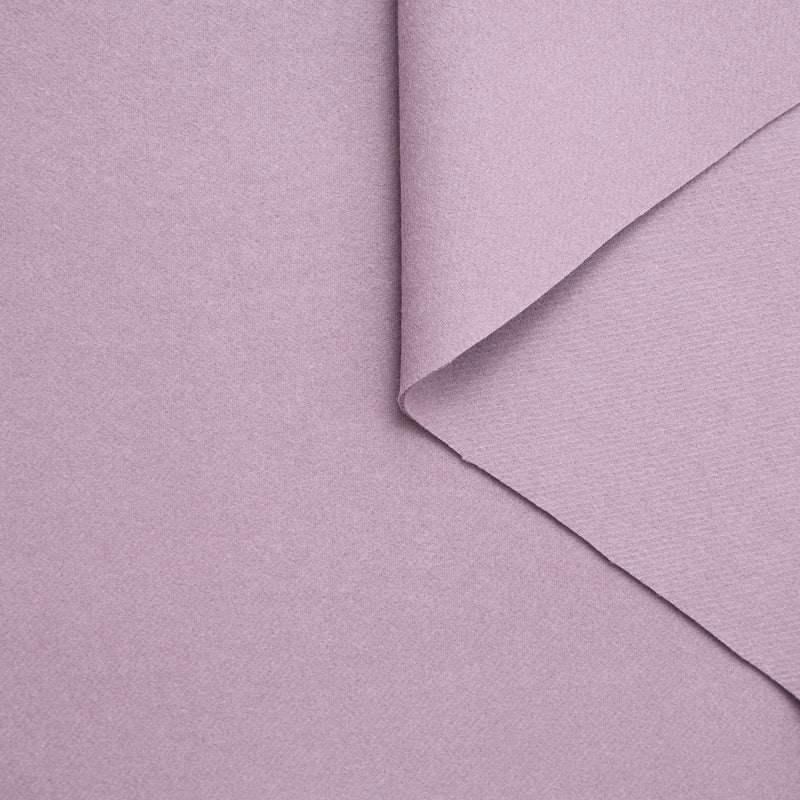 T25M12144 | Splittable Wool Drap