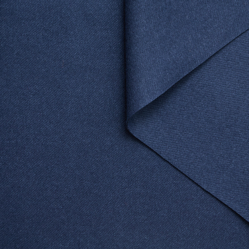 T25M12144 | Splittable Wool Drap