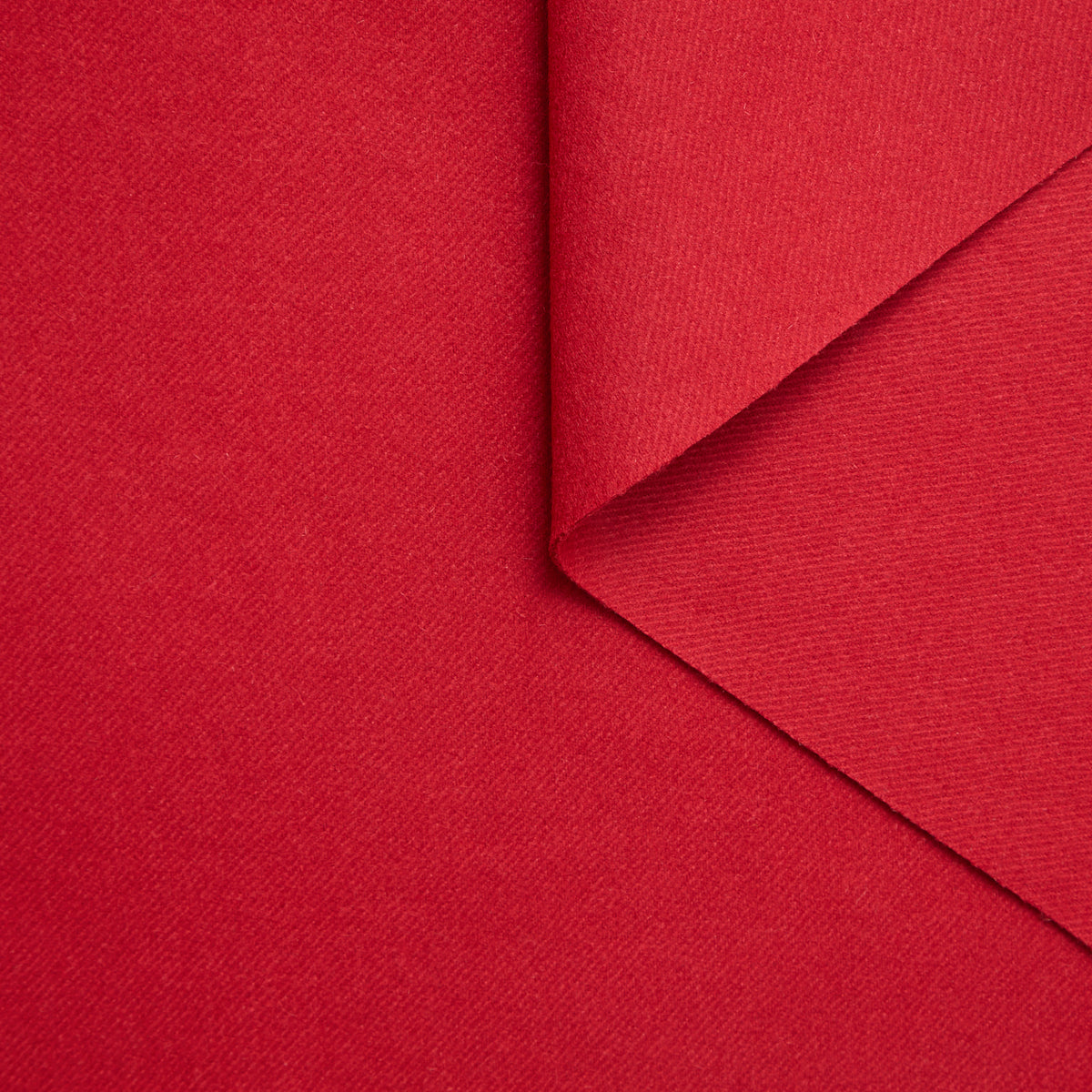 T25M12144 | Splittable Wool Drap