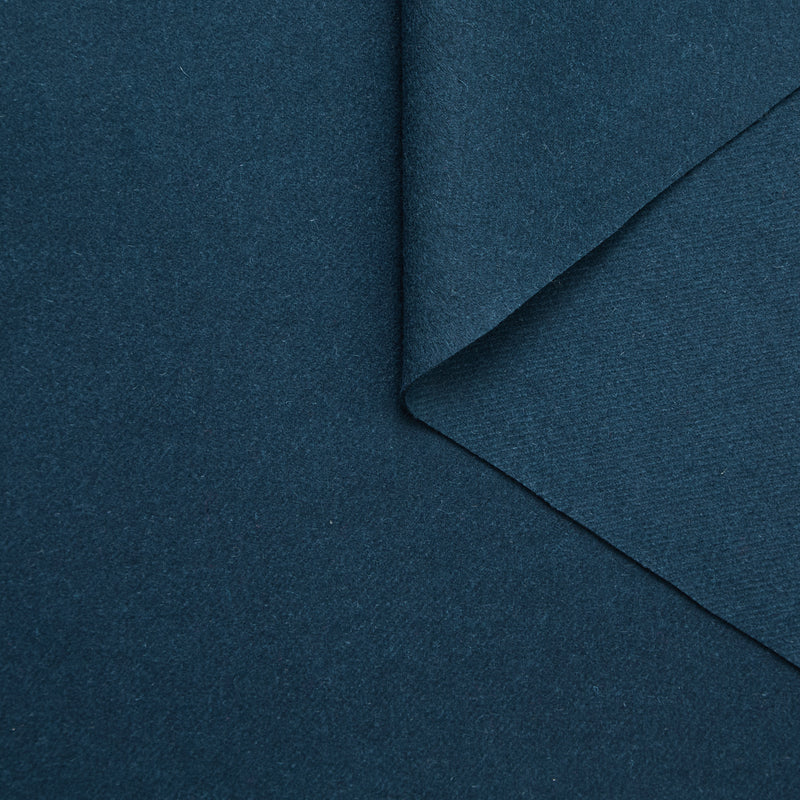 T25M12144 | Splittable Wool Drap