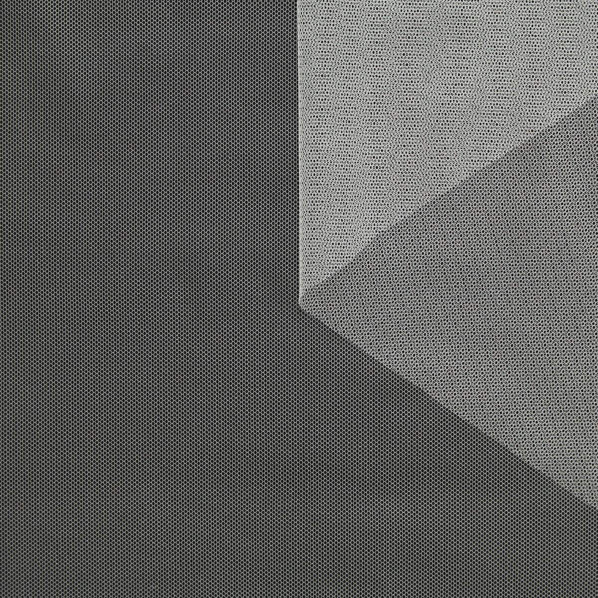 T25M12154 | Tulle Souple