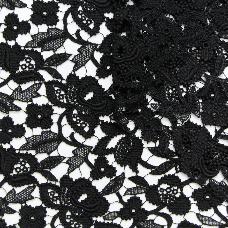 T25M12173 | Guipure Fleurie