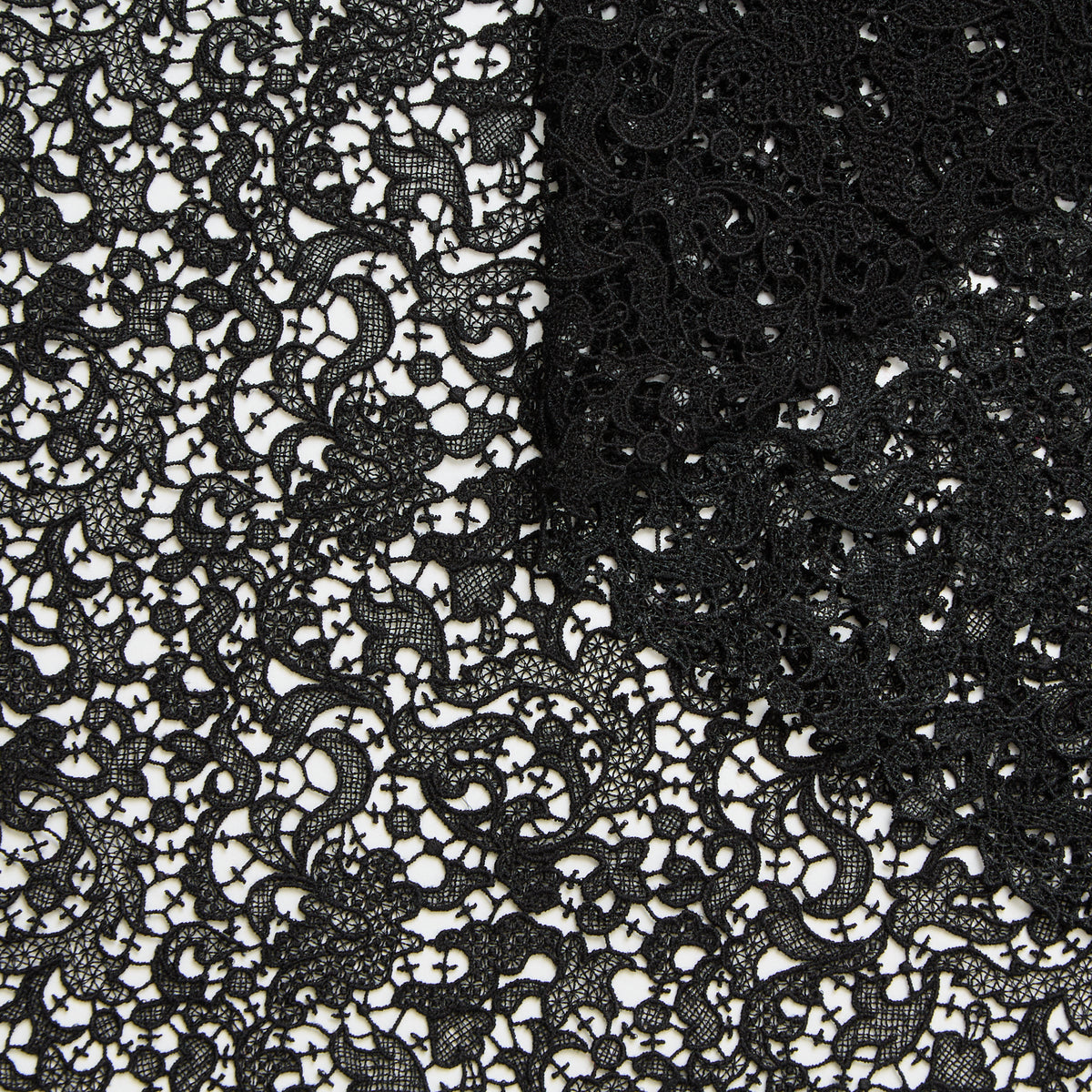 T25M12183 | Guipure Fleurie