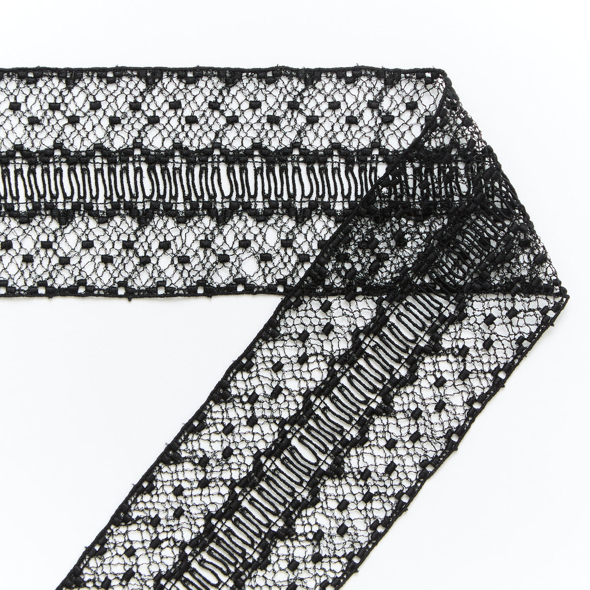 T25M12205 | Dentelle à Pois en 7 cm