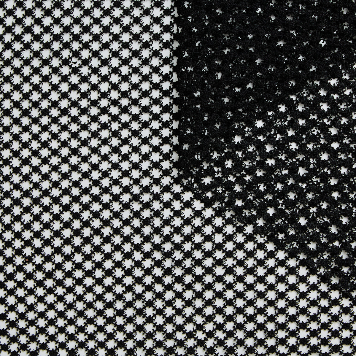 T25M12218 | Guipure Marguerites