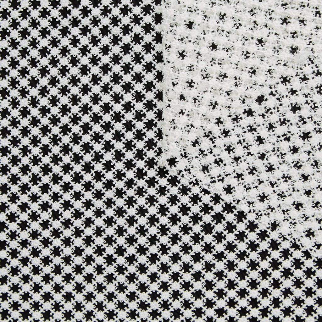 T25M12218 | Guipure Marguerites