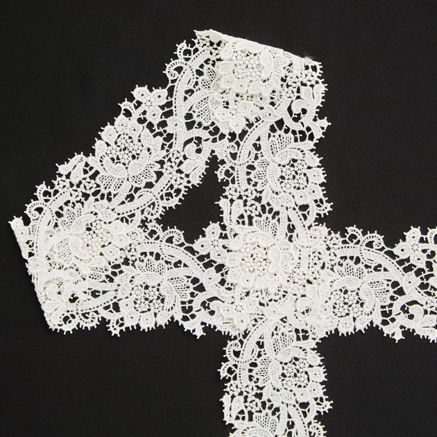 T25M12221 | Floral Galloon Lace