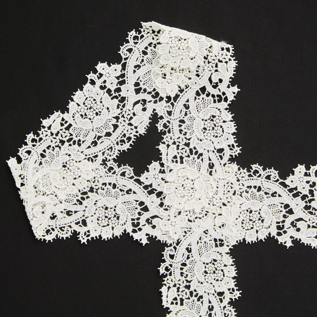 T25M12221 | Dentelle à Fleur en 4 cm