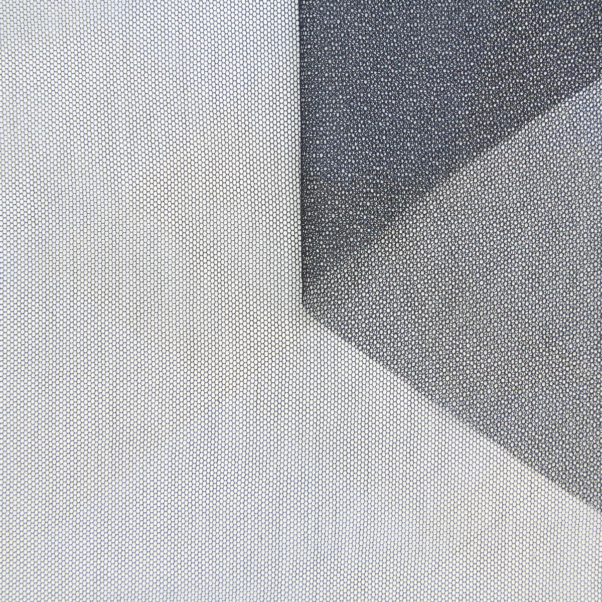 T25M12275 | Tulle à Carreaux Diamant